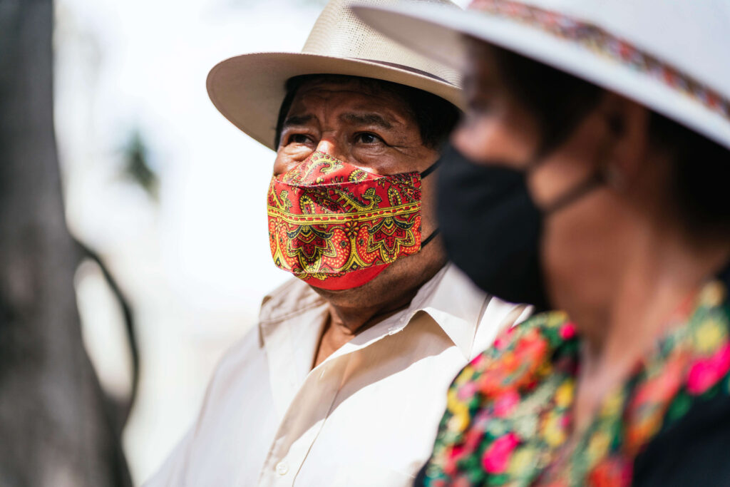 Man wearing face mask